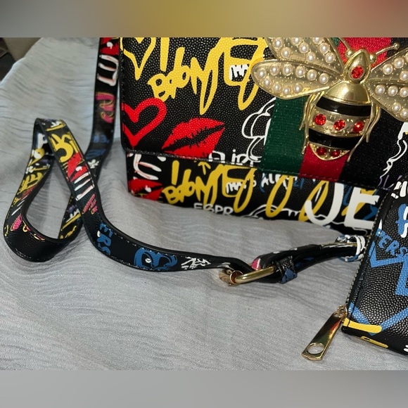 Bee Box Satchel Handbag Purse W/Matching Wallet Black Graffiti - Picture 7 of 16